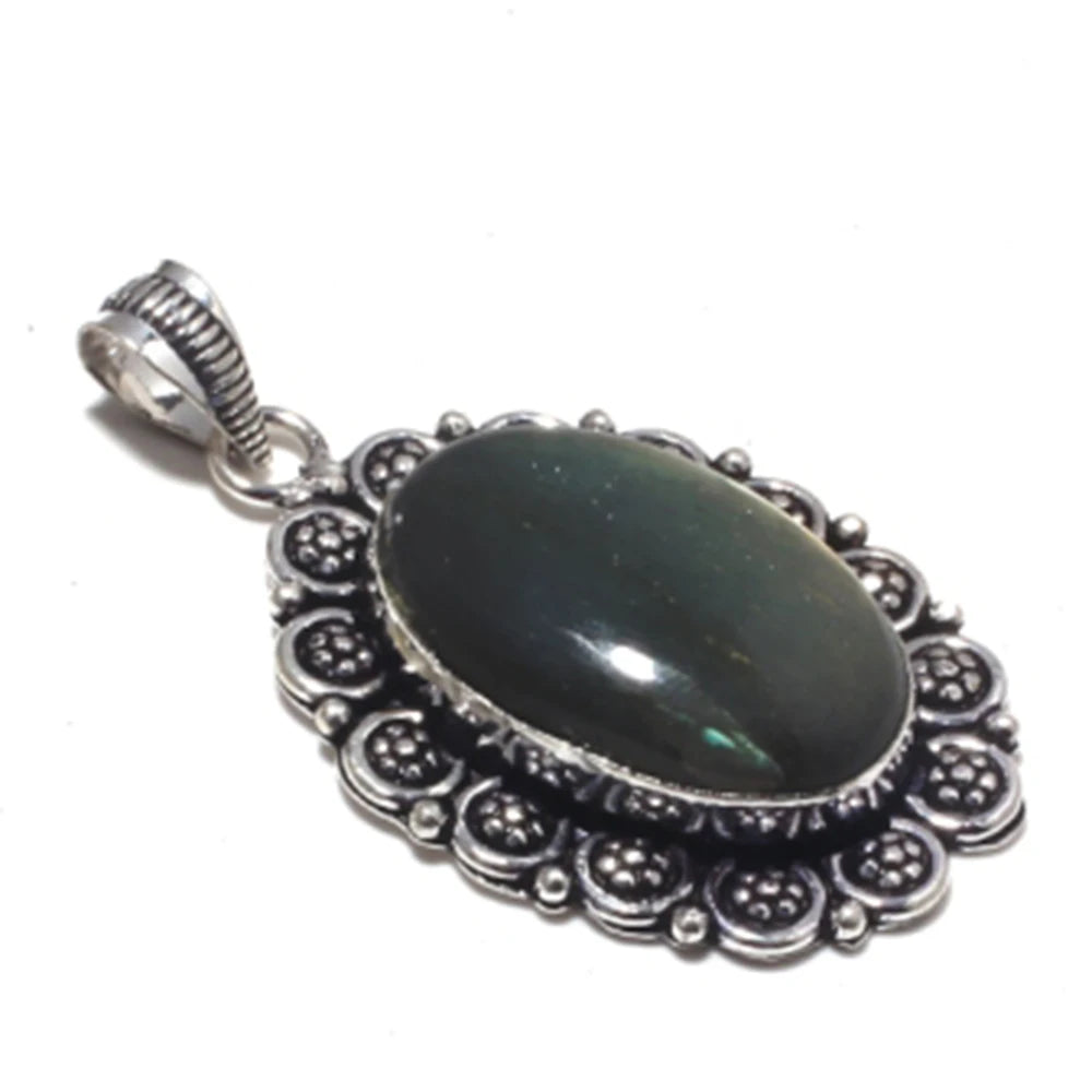 Black Onyx    Bracelet   Silvers Overlay over Copper ,  22.3 cm,