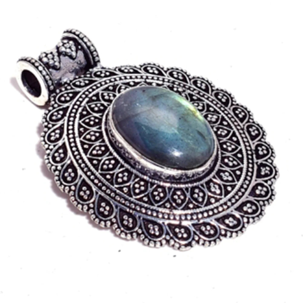 Black Onyx    Bracelet   Silvers Overlay over Copper ,  22.3 cm,