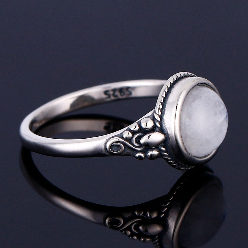 925 Sterling Silver Ring Round 8MM Natural Moonstone