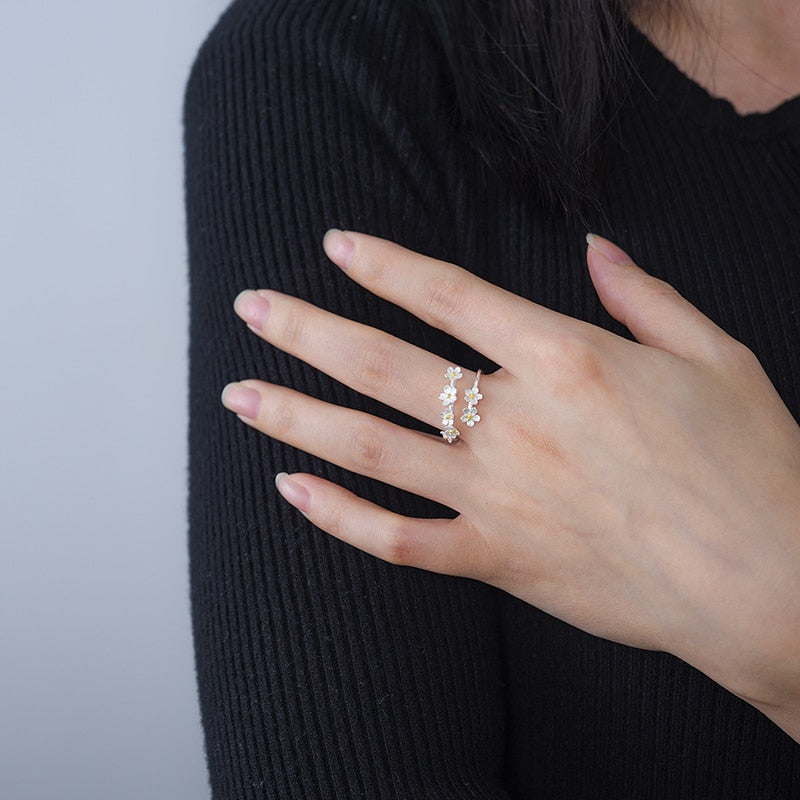 Lotus Fun Delicate Forget-me-not Flower Ring