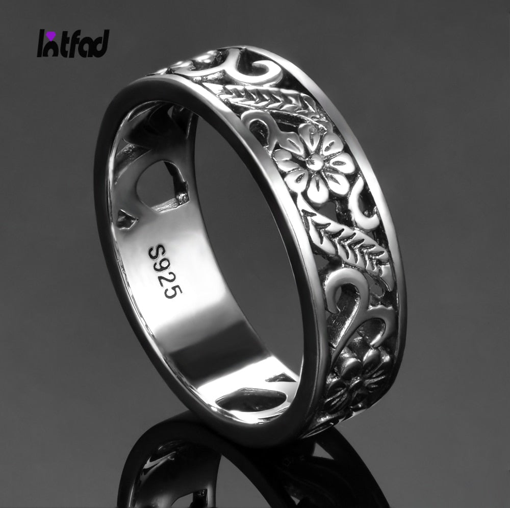 Vintage Hollow Flower Ring